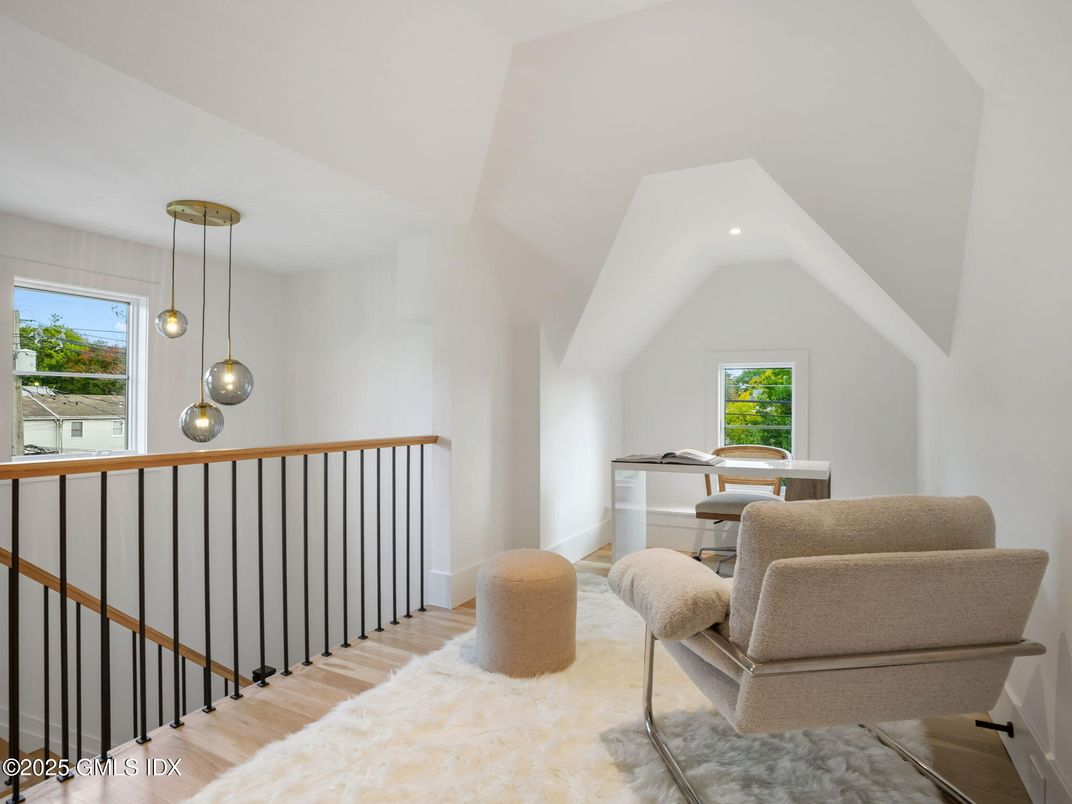 Home Office, Interior, Pendant Lights, Recessed Lighting, Wood Texture Flooring