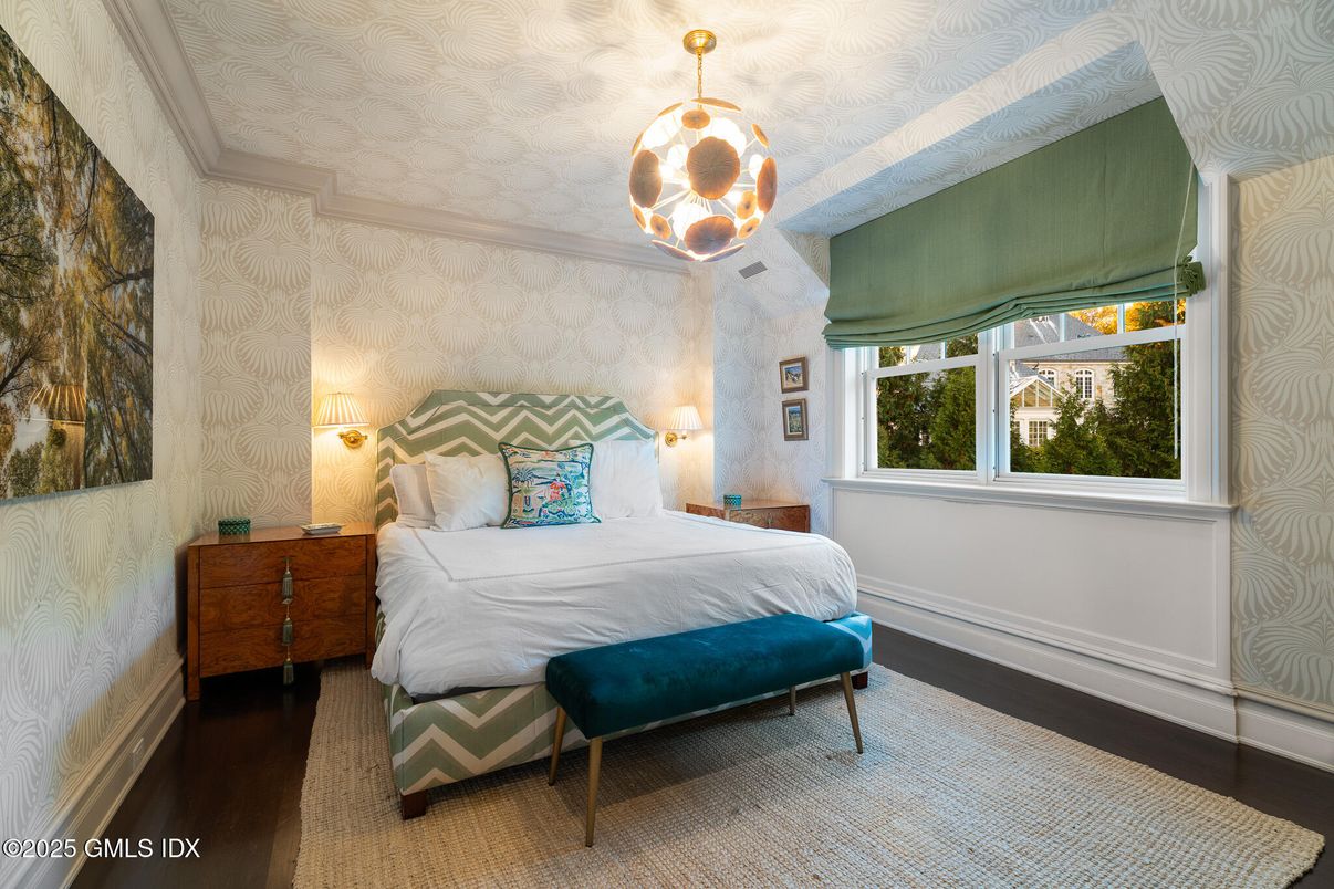 Bedroom, Interior, Pendant Lights, Wood Texture Flooring