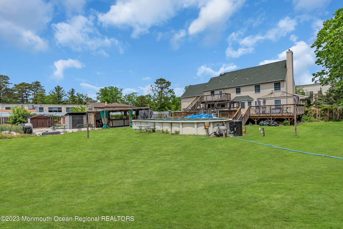Backyard, Exterior, Playground, Pool