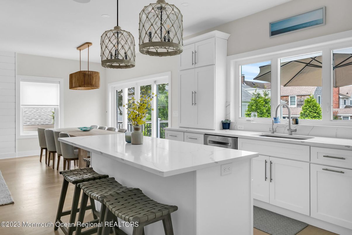 Interior, Kitchen, Pendant Lights, Recessed Lighting, Wood Texture Flooring