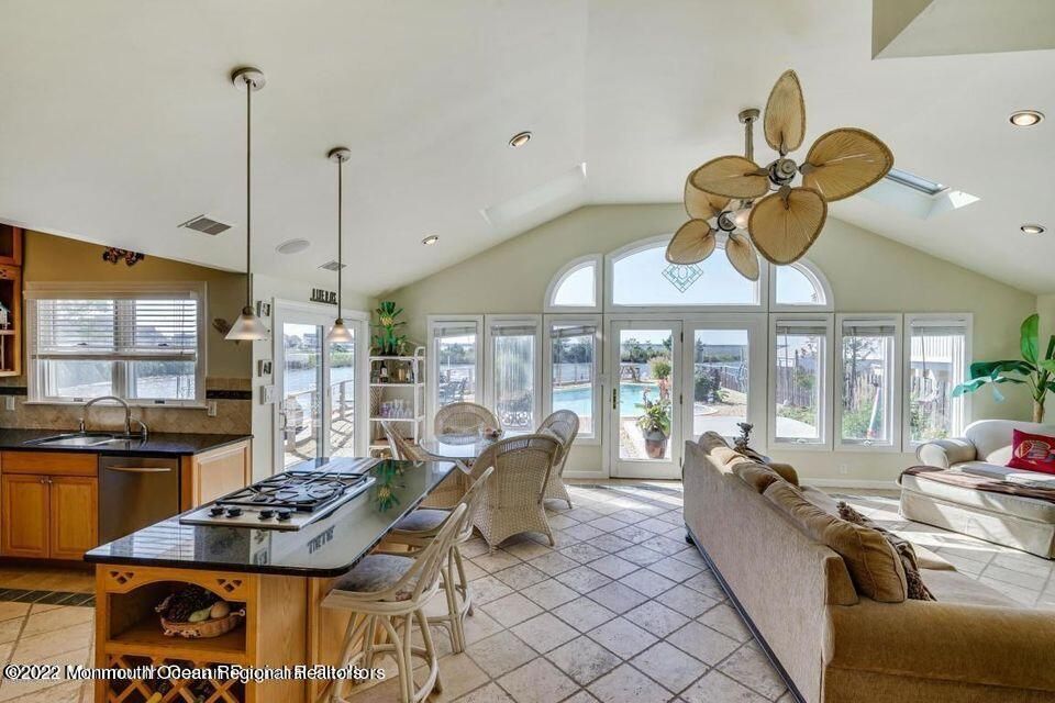 Dining room, Interior, Kitchen, Living room, Pendant Lights, Recessed Lighting