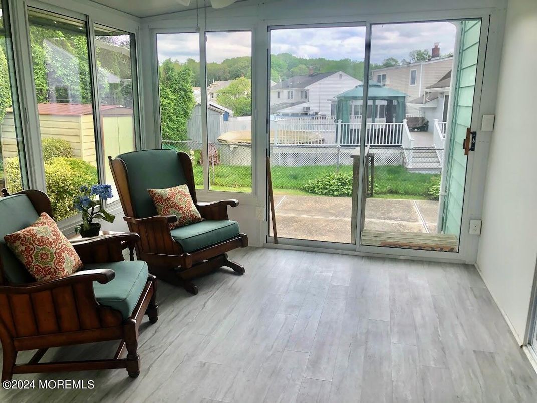 Interior, Sun Room, Wood Texture Flooring