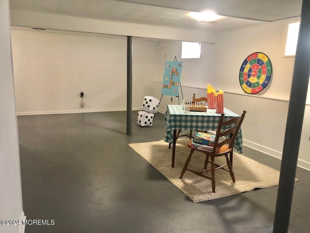Dining room, Interior