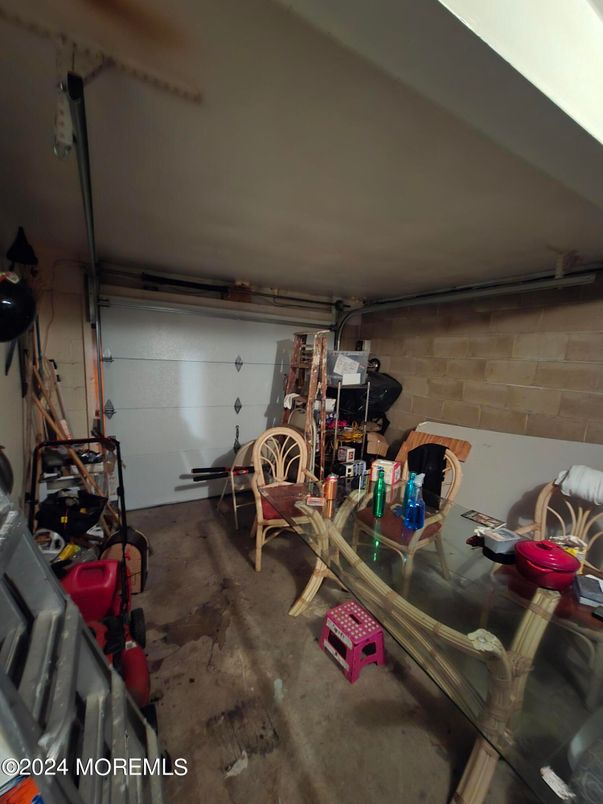 Garage, Interior