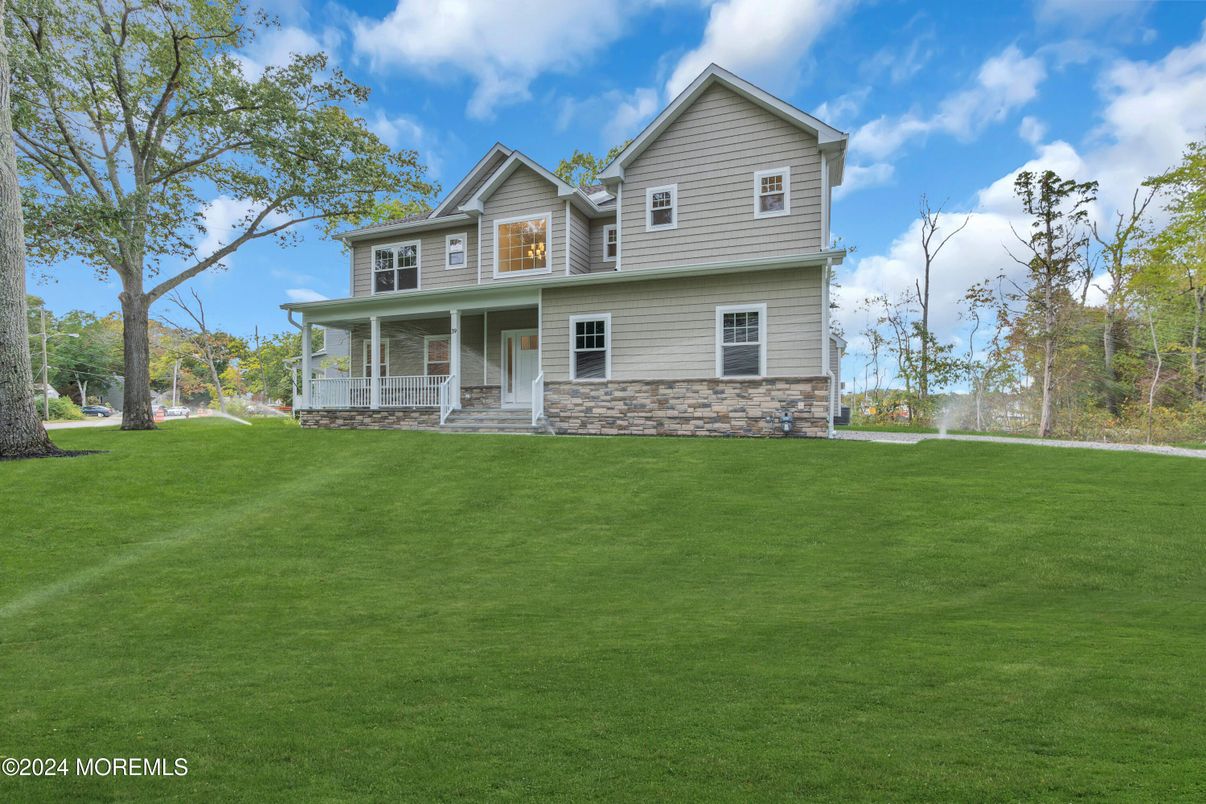 Backyard, Exterior, Facade, Farmhouse