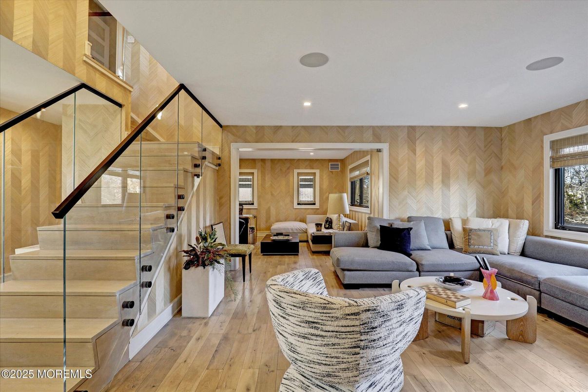 Interior, Living room, Recessed Lighting, Wood Texture Flooring