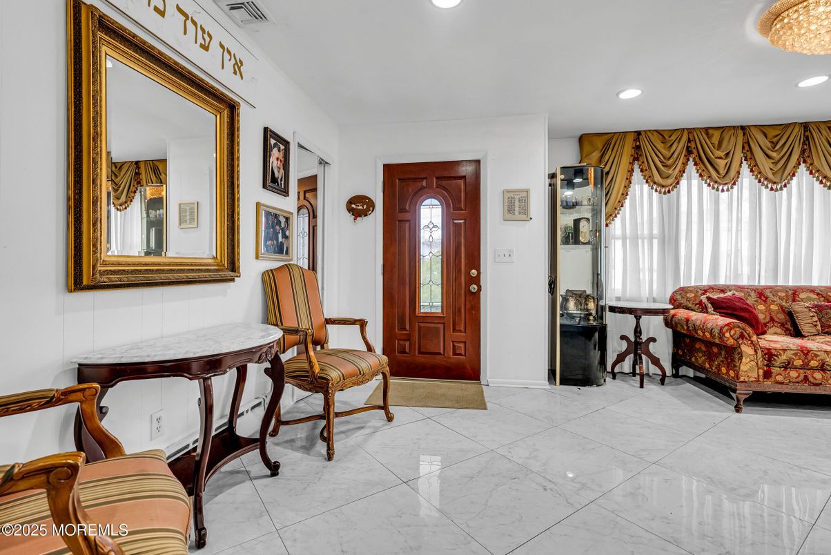 Interior, Marble, Recessed Lighting