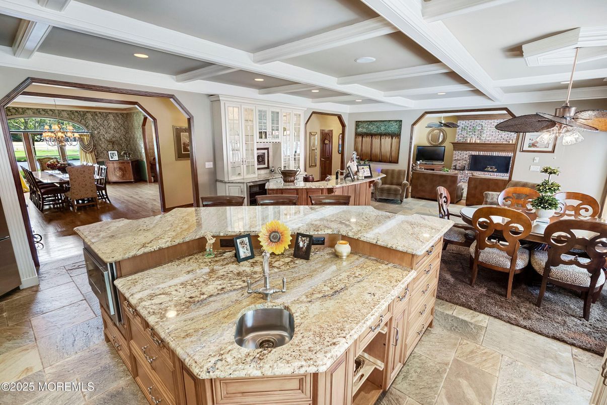 Dining room, Interior, Kitchen, Living room, Recessed Lighting