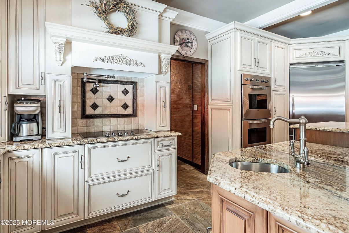 Interior, Kitchen, Stainless Steel Appliances