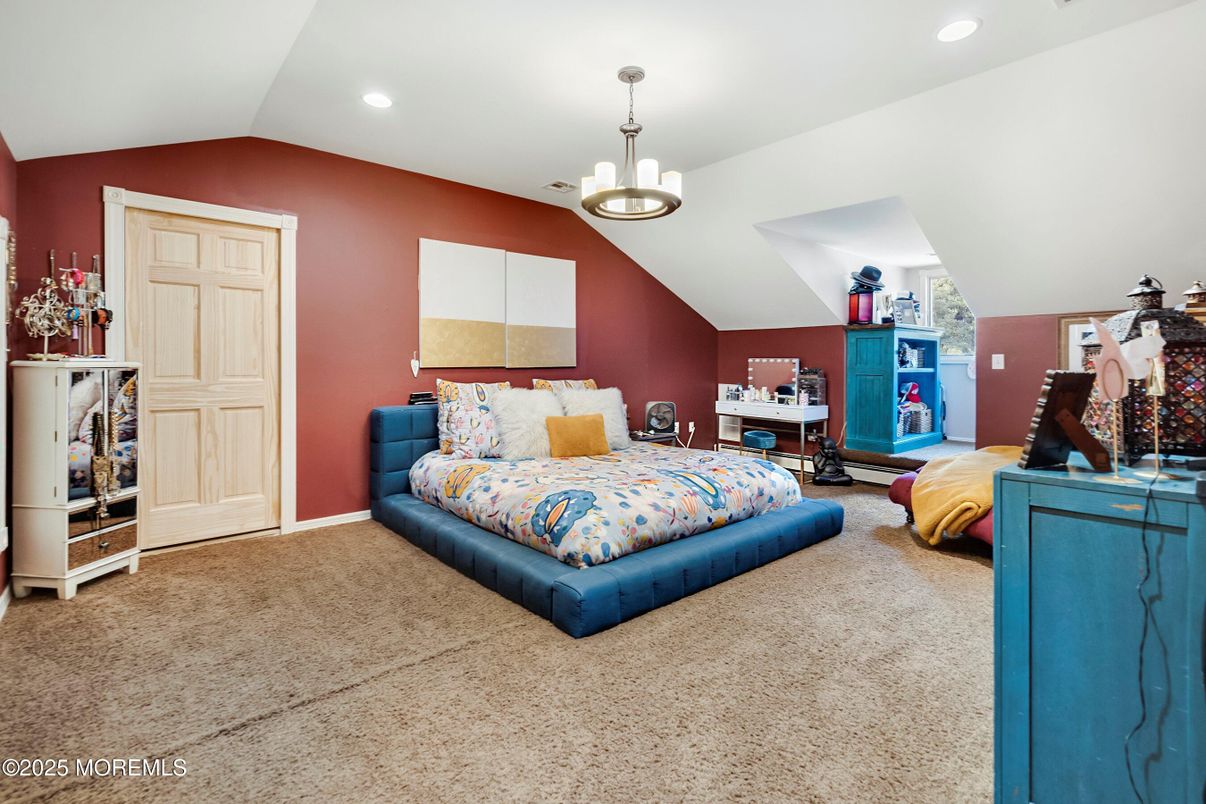 Bedroom, Interior, Pendant Lights, Recessed Lighting