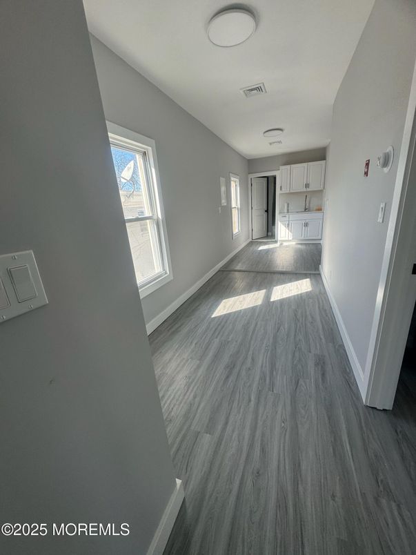 Empty room, Interior, Kitchen, Wood Texture Flooring