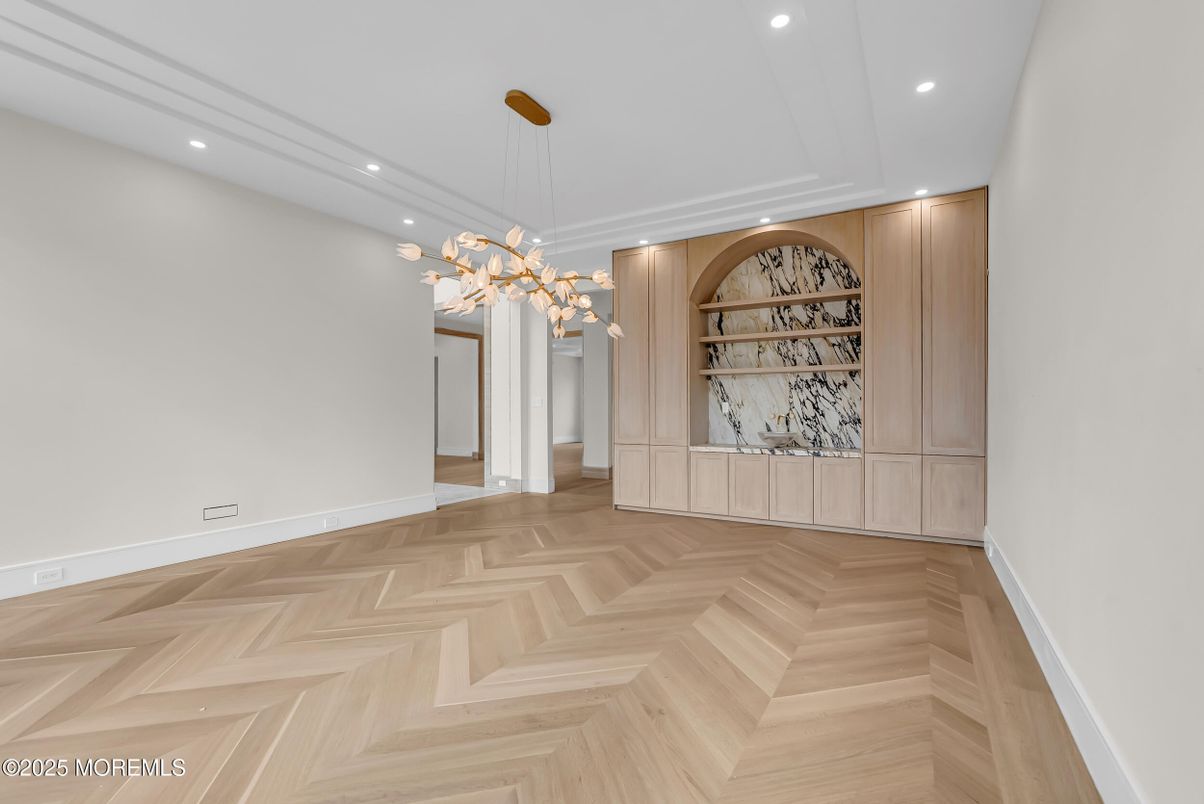 Empty room, Interior, Pendant Lights, Recessed Lighting, Wood Texture Flooring