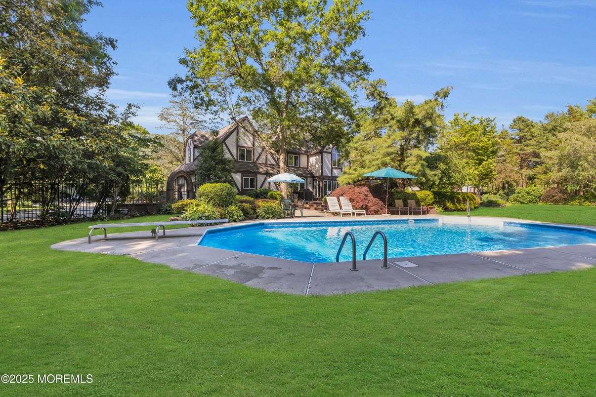 Backyard, Exterior, Pool