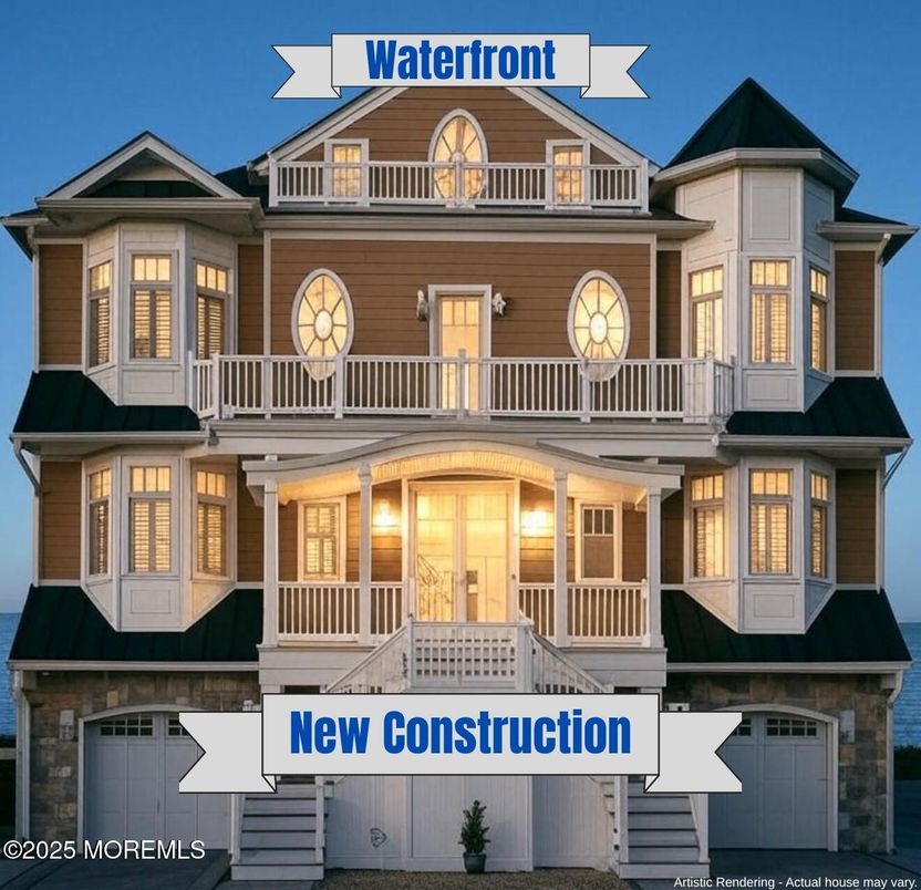 Attached, Exterior, Facade, Queen Anne Victorian