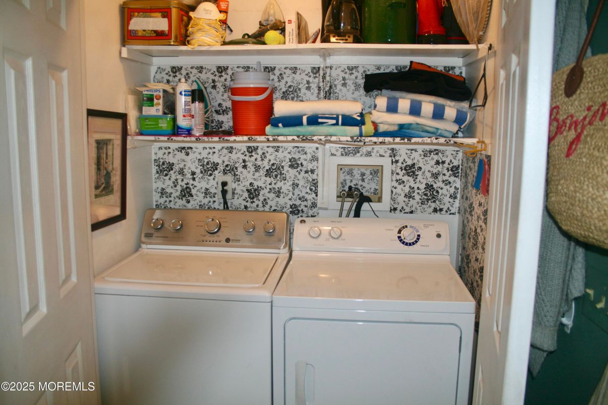 Interior, Utility Closets, Washer