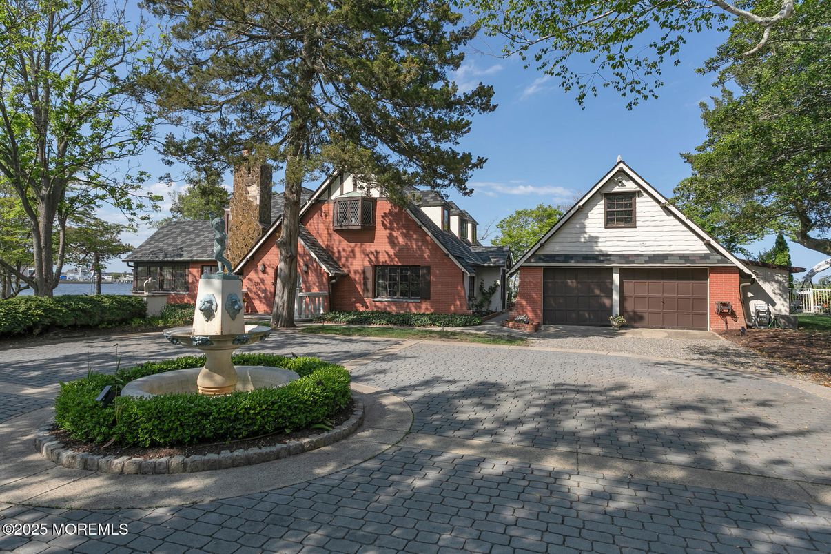 Attached, Exterior, Facade, Brick Facade, Tudor Revival