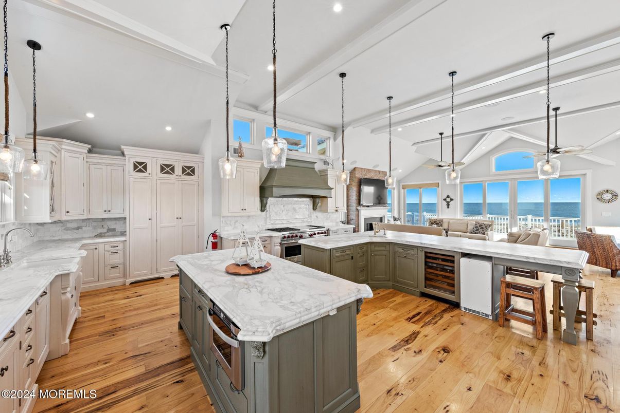 Interior, Kitchen, Pendant Lights, Recessed Lighting, Stainless Steel Appliances, Water, Wood Texture Flooring