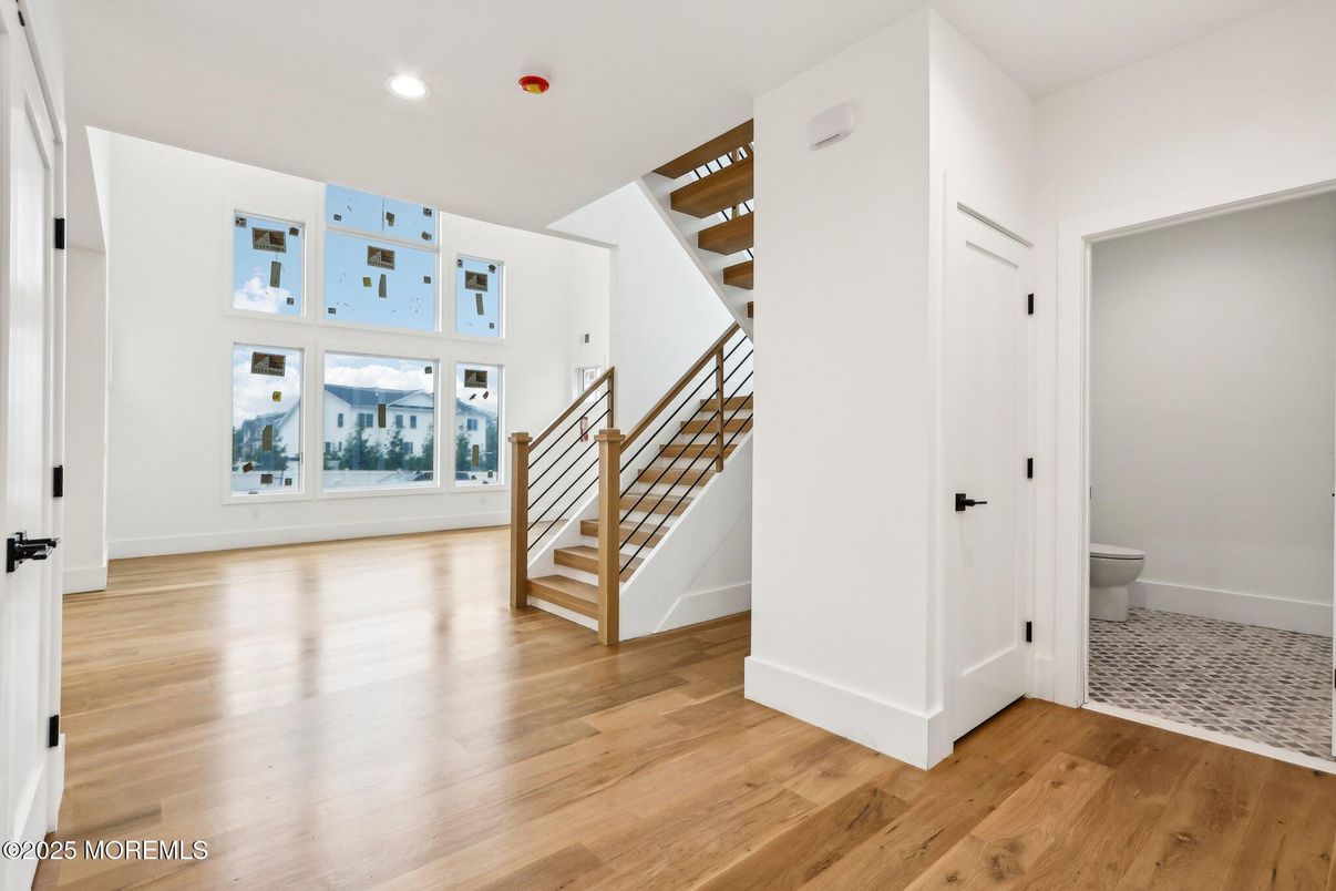Bathroom, Interior, Recessed Lighting, Wood Texture Flooring