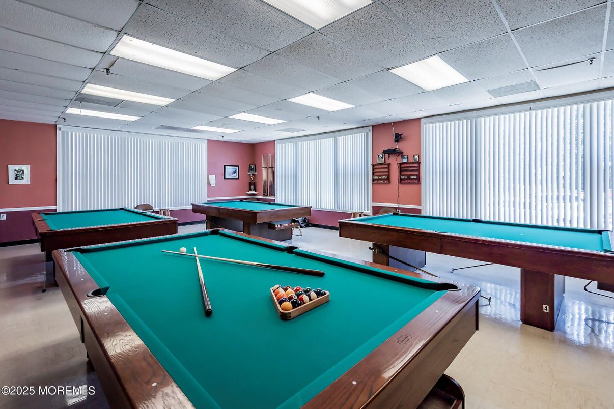 Billiard Table, Game Room, Interior, Recessed Lighting