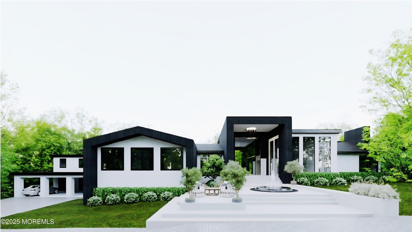 Backyard, Exterior, Facade, Modern