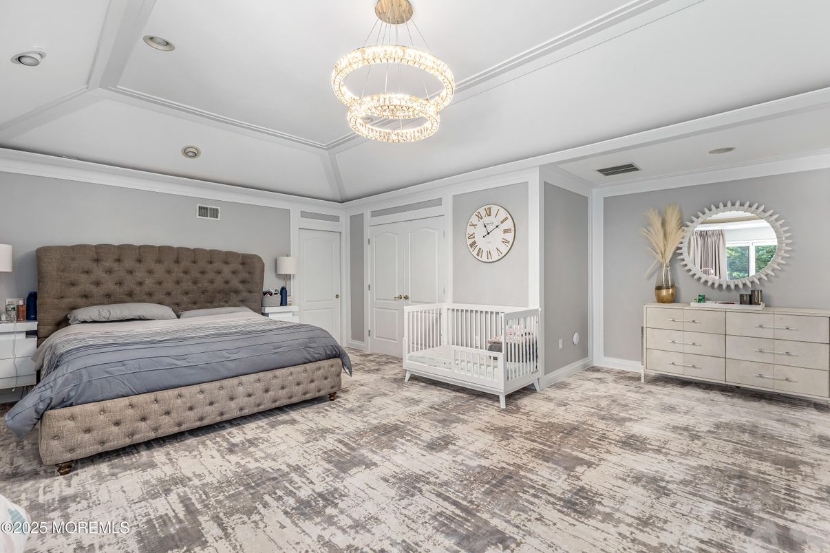 Bedroom, Chandelier, Interior, Pendant Lights, Recessed Lighting, Wood Texture Flooring