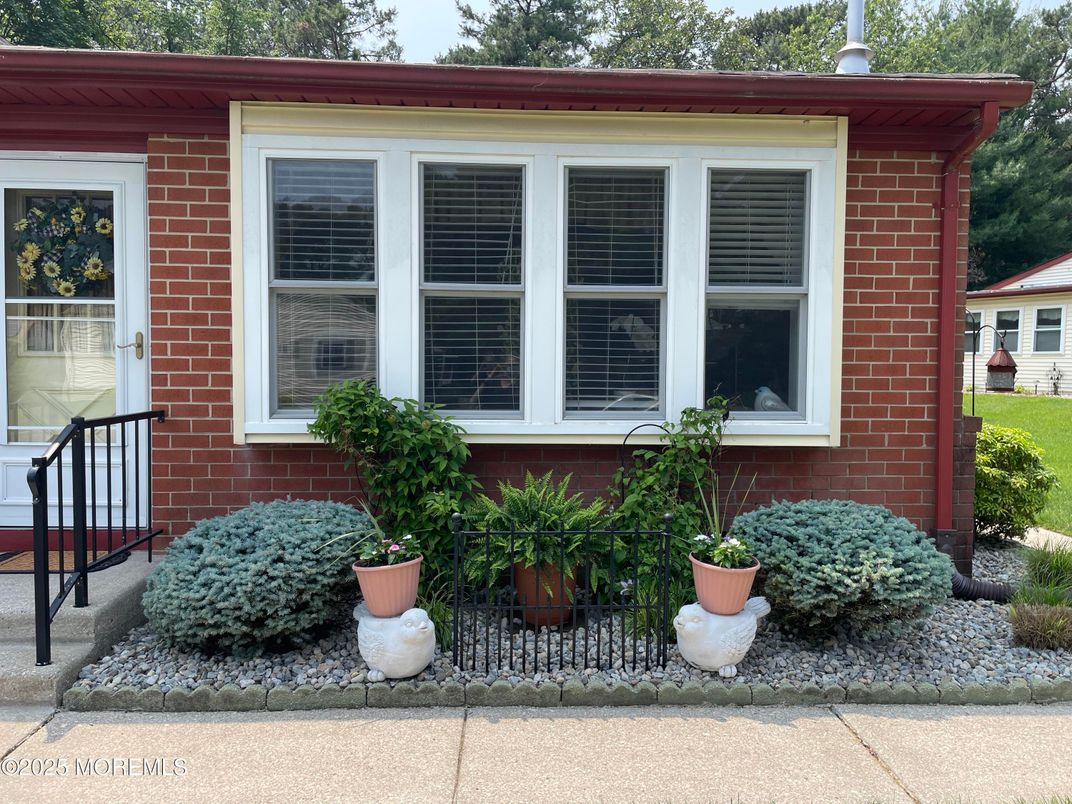 DE Listing image placeholder