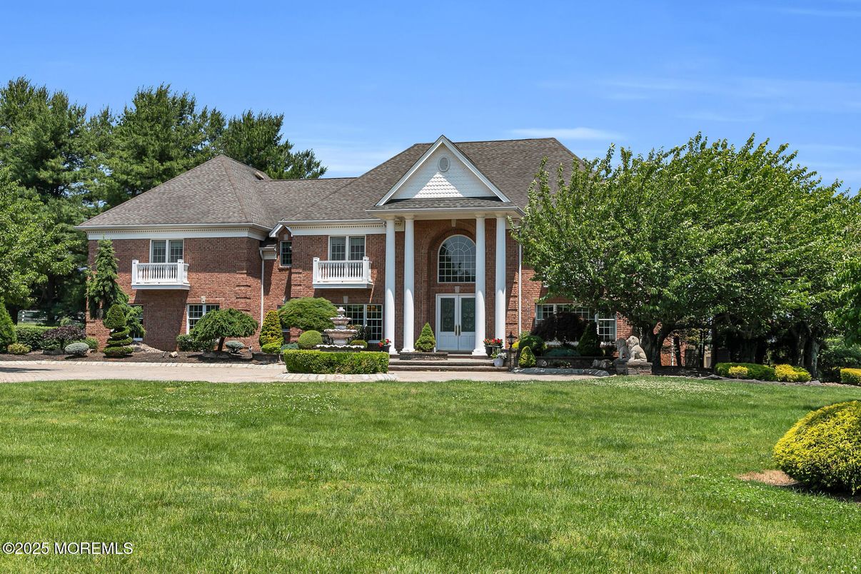 Exterior, Facade, Brick Facade, French Provincial