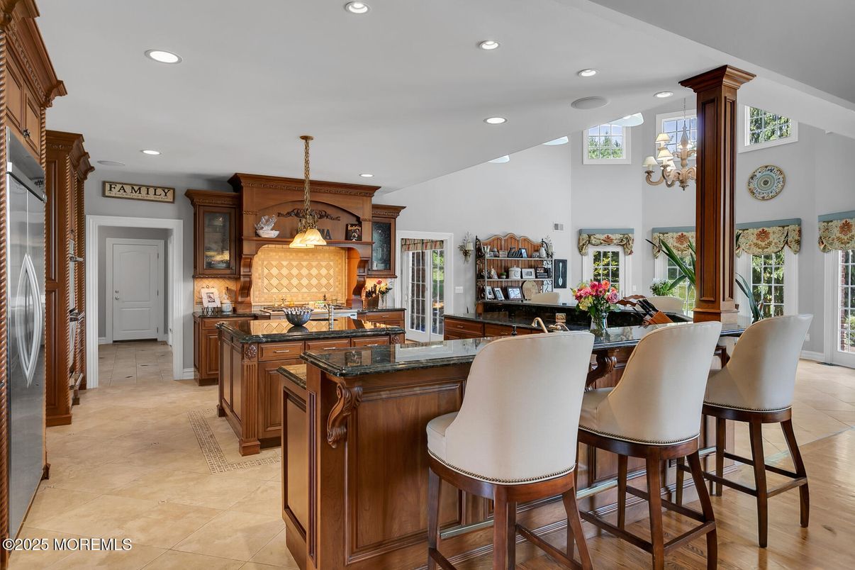 Chandelier, Dining room, Interior, Kitchen, Pendant Lights, Recessed Lighting
