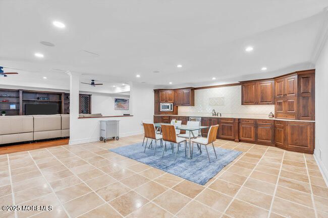 Dining room, Interior, Kitchen, Recessed Lighting