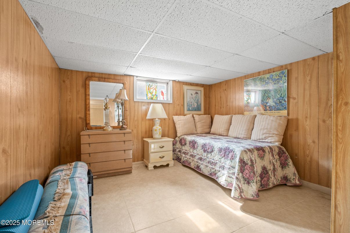 Bedroom, Interior, Wooden Walls