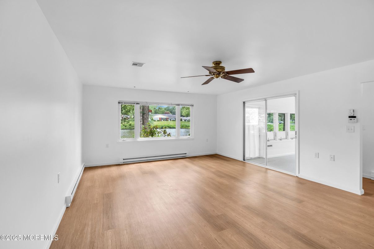 Empty room, Interior, Wood Texture Flooring