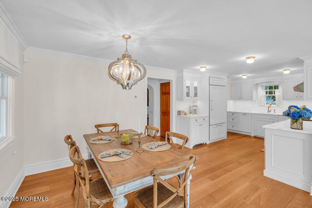 Chandelier, Dining room, Interior, Kitchen, Pendant Lights, Wood Texture Flooring