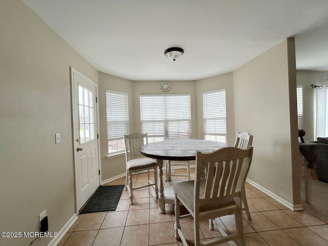 Dining room, Interior