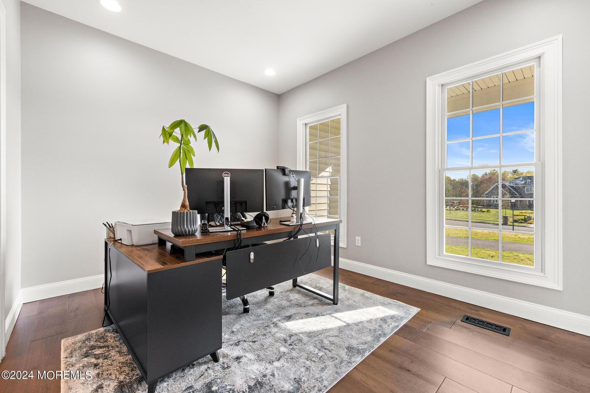 Home Office, Interior, Recessed Lighting, Wood Texture Flooring