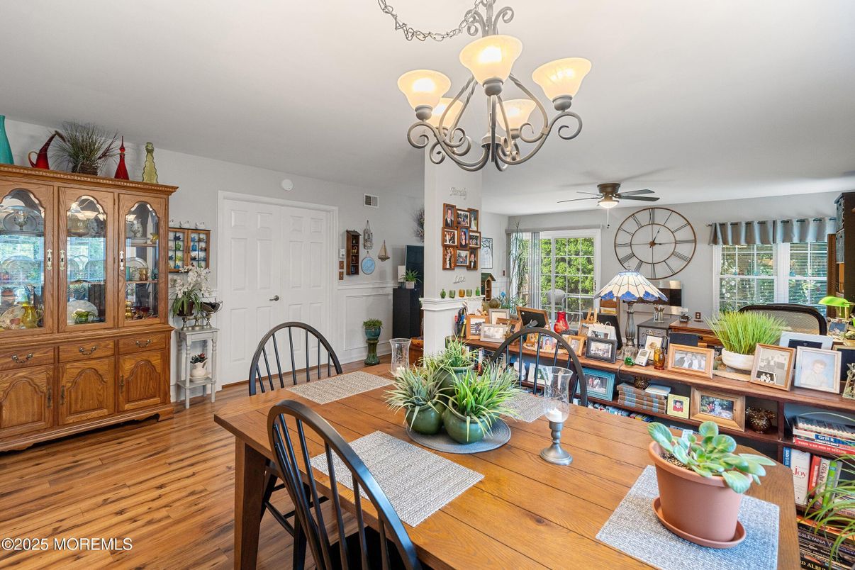 Chandelier, Dining room, Interior, Wood Texture Flooring