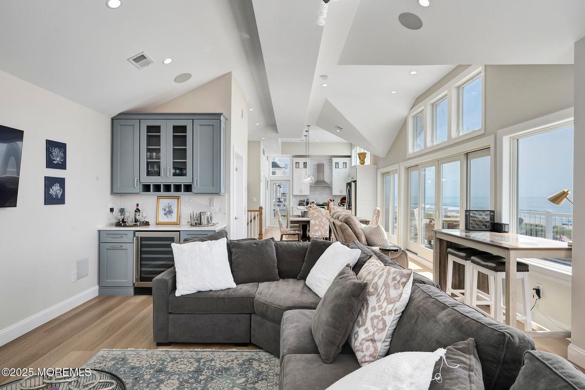 Dining room, Interior, Kitchen, Living room, Pendant Lights, Recessed Lighting, Wood Texture Flooring