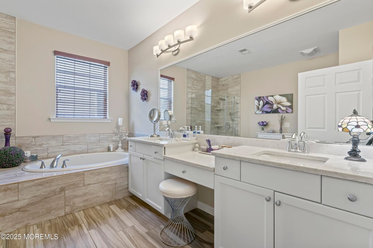 Bathroom, Dual Sink Vanities, Interior, Wood Texture Flooring