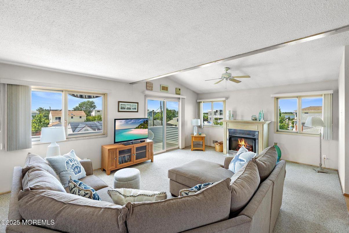 Fireplace, Interior, Living room