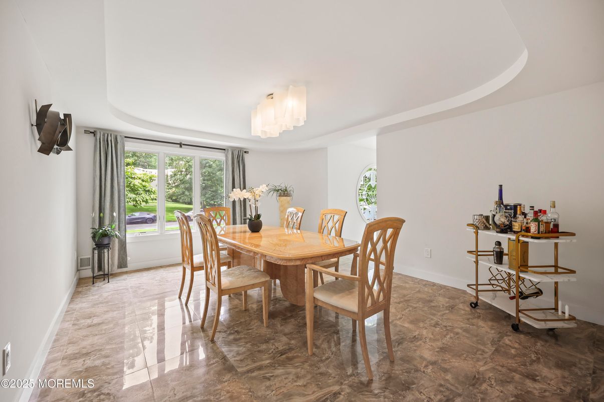 Chandelier, Dining room, Interior