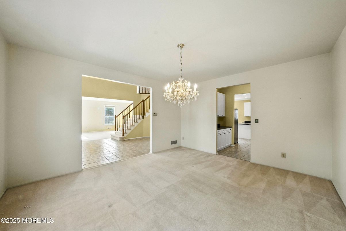 Chandelier, Empty room, Interior