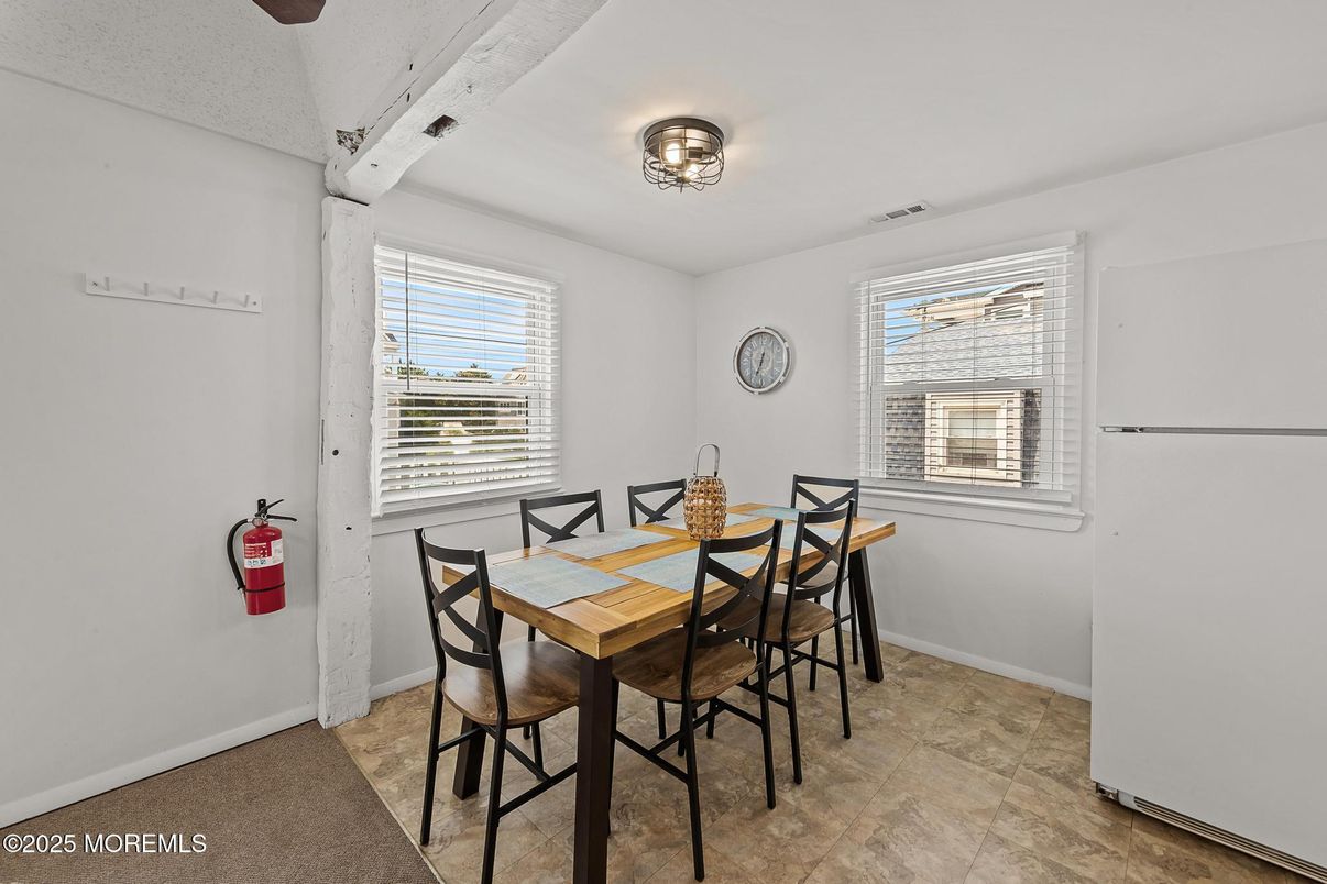 Dining room, Interior