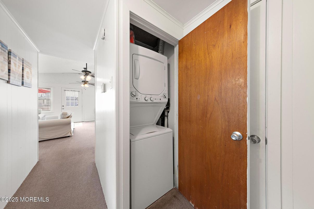 Interior, Utility Closets, Washer
