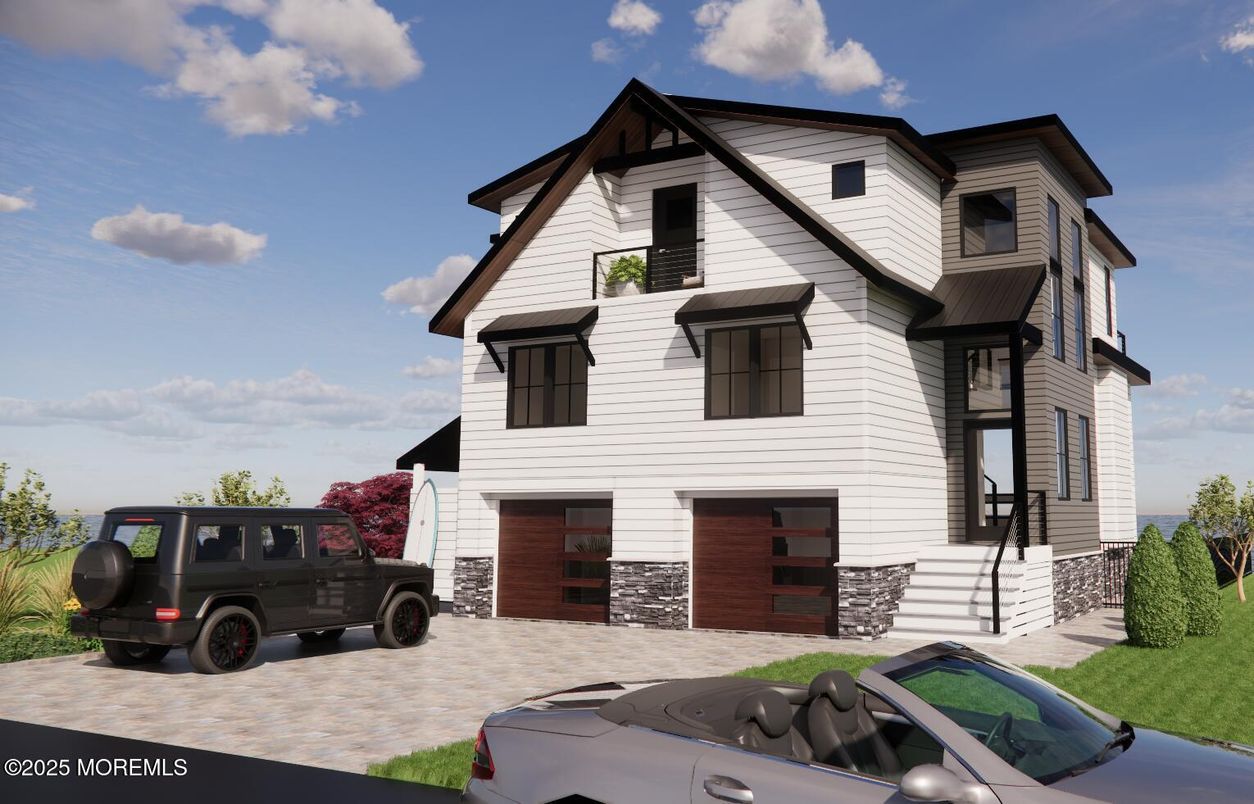 Attached, Exterior, Facade, Farmhouse