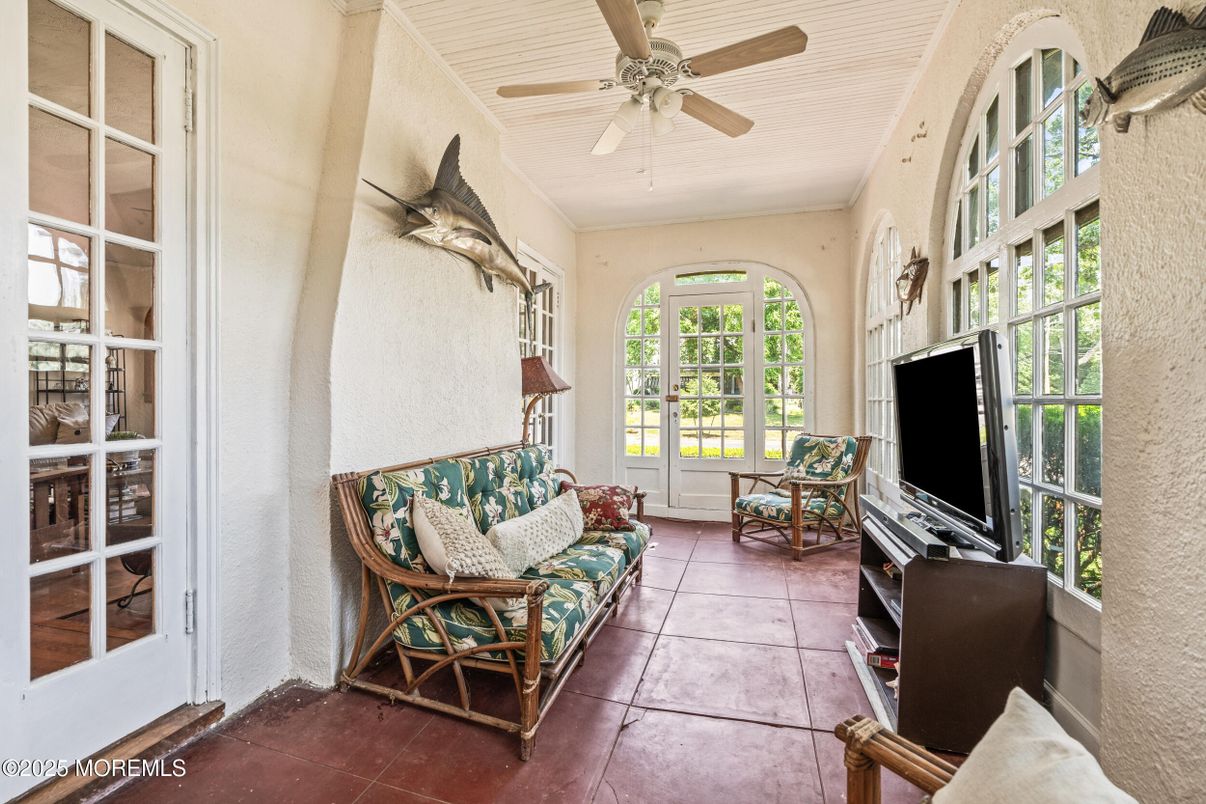 Interior, Living room