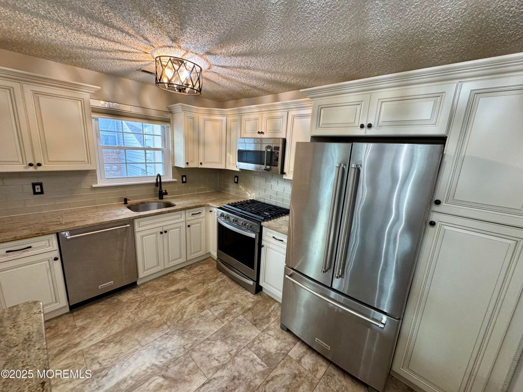 Interior, Kitchen, Stainless Steel Appliances