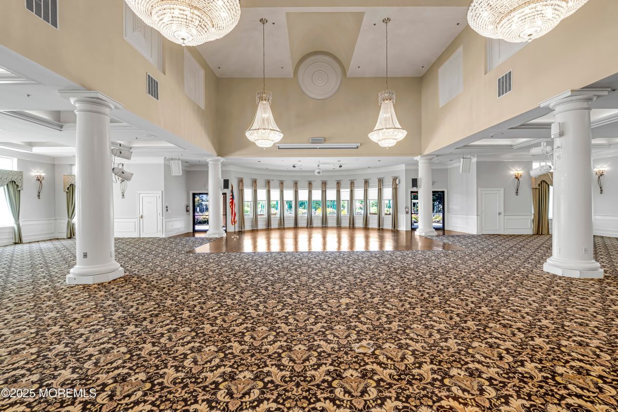 Chandelier, Interior, Pendant Lights