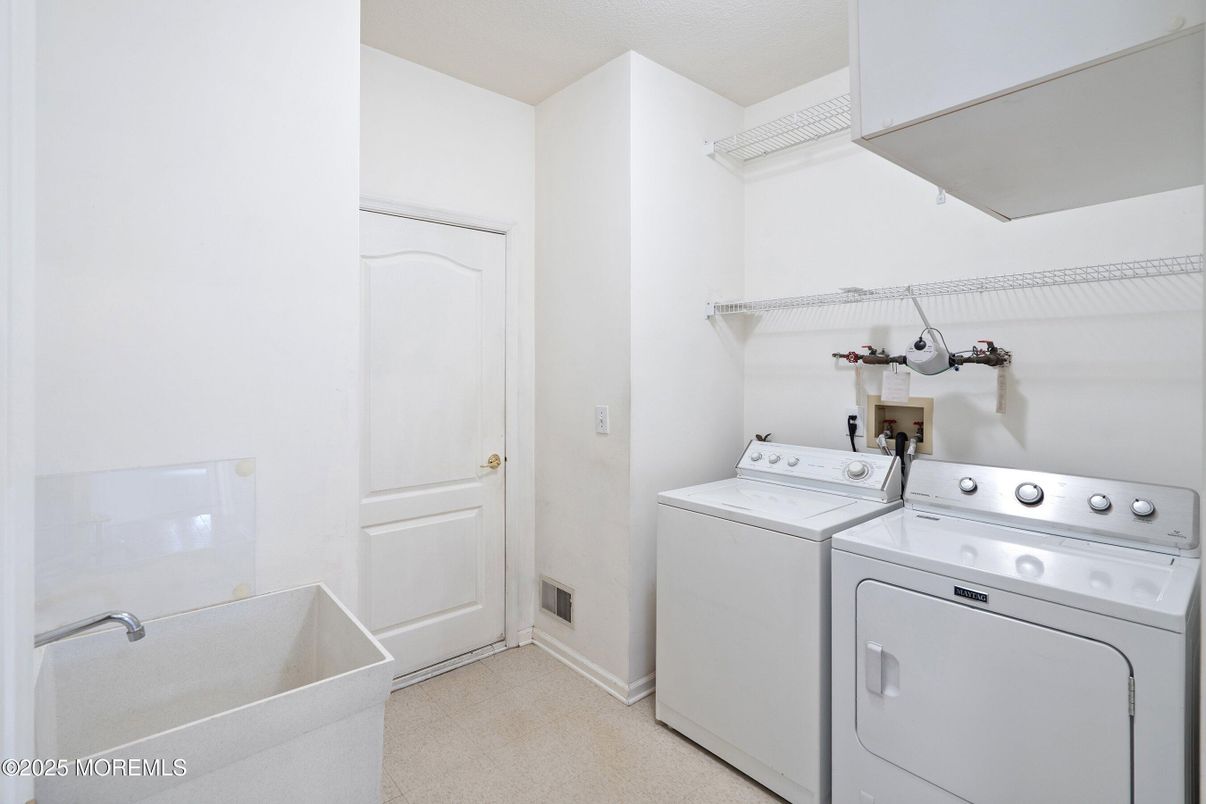 Interior, Utility Closets, Washer