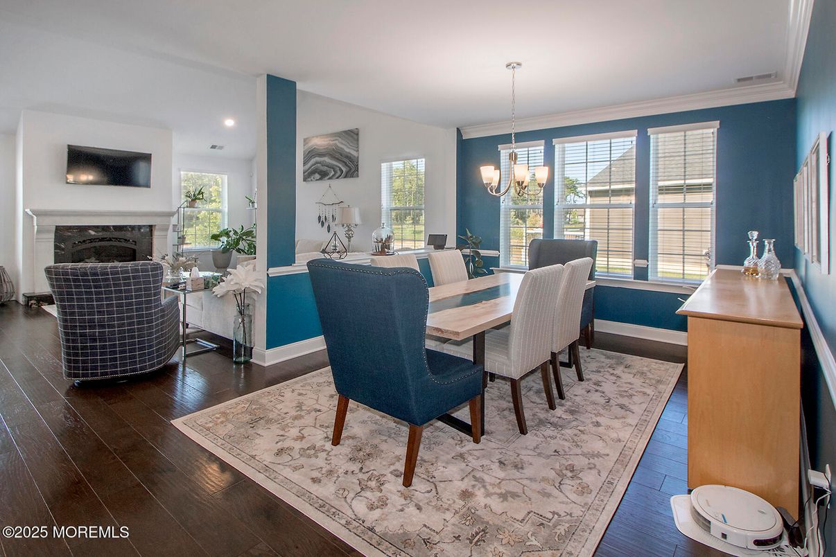 Chandelier, Dining room, Fireplace, Interior, Recessed Lighting, Wood Texture Flooring