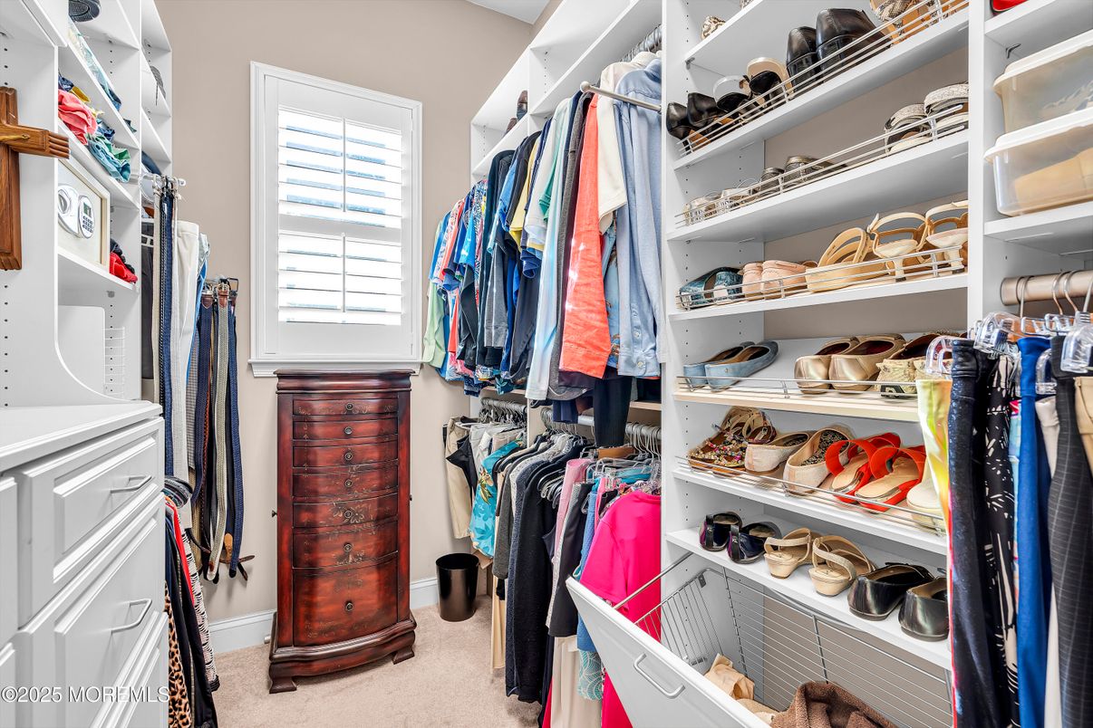 Interior, Walk-in Closets