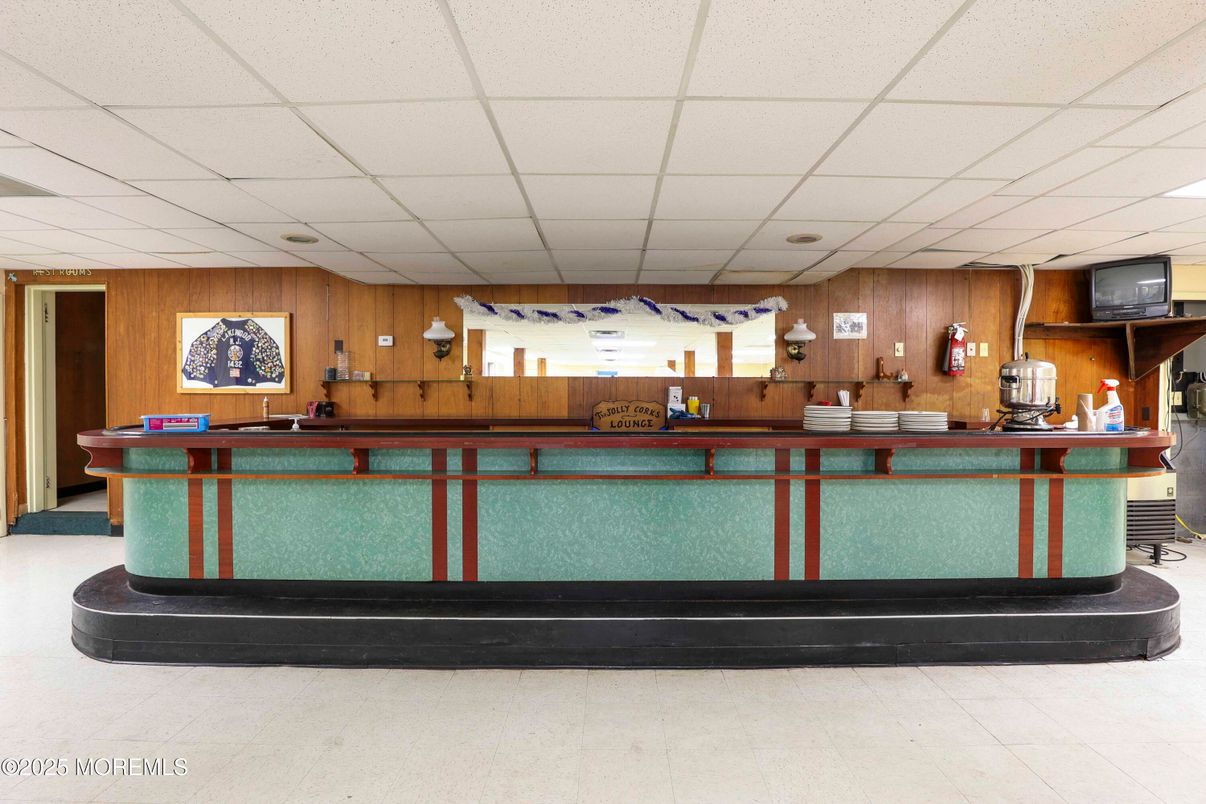 Interior, Recessed Lighting, Wooden Walls